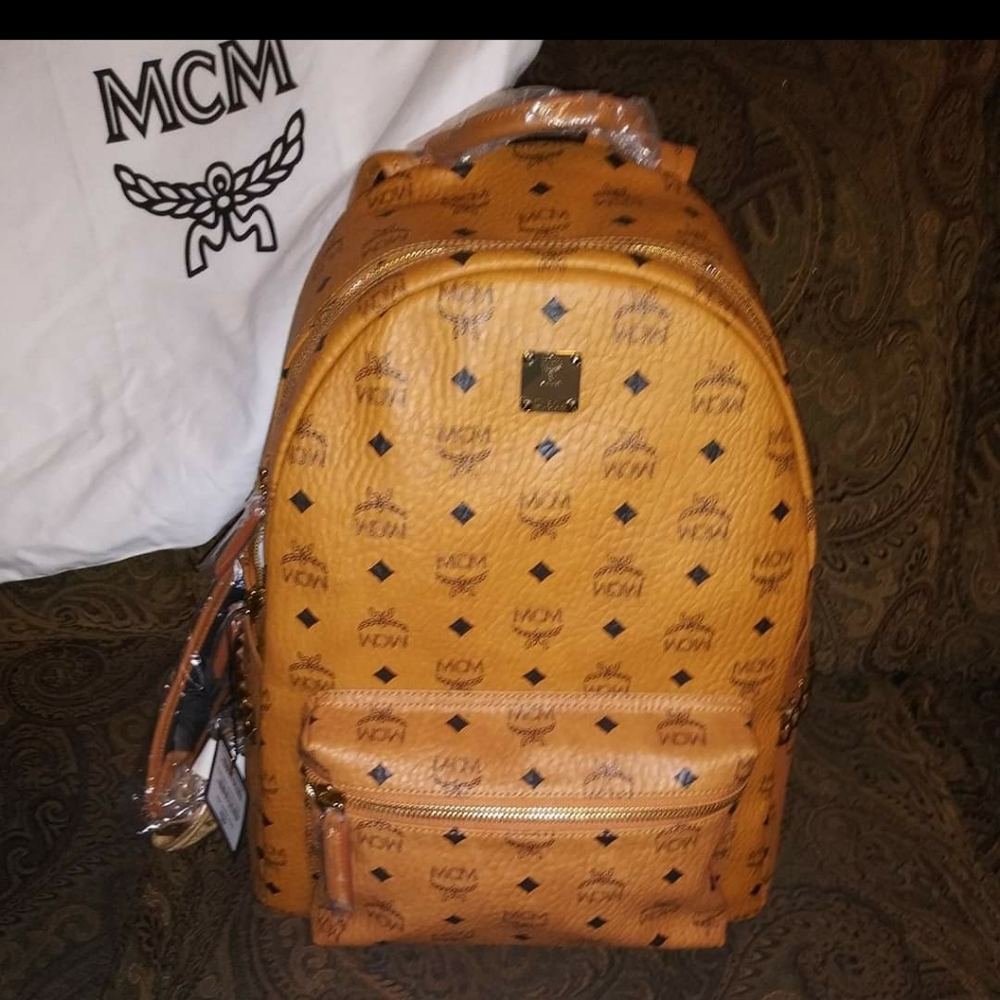 LG MCM Back Pack